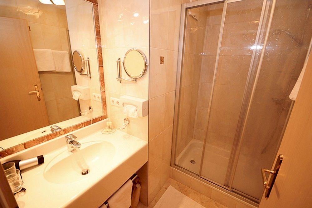 צל אם צילר Apart Hotel Garni Strasser מראה חיצוני תמונה