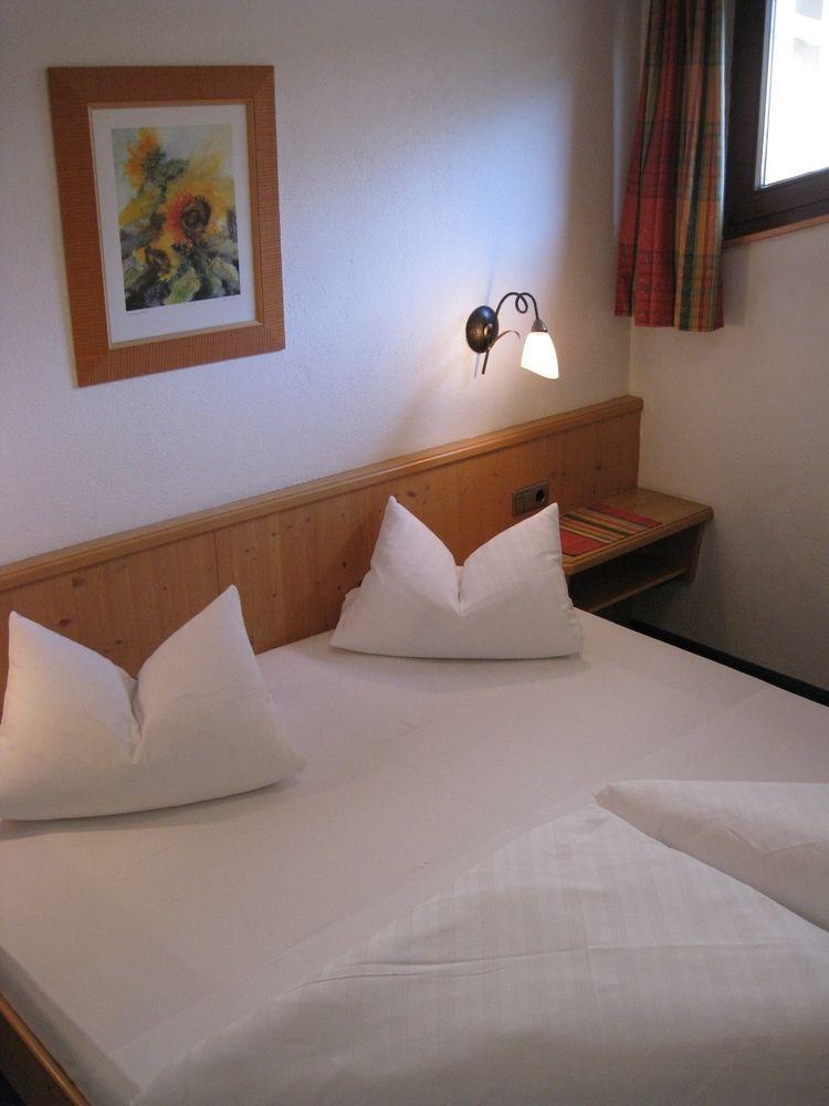 צל אם צילר Apart Hotel Garni Strasser מראה חיצוני תמונה