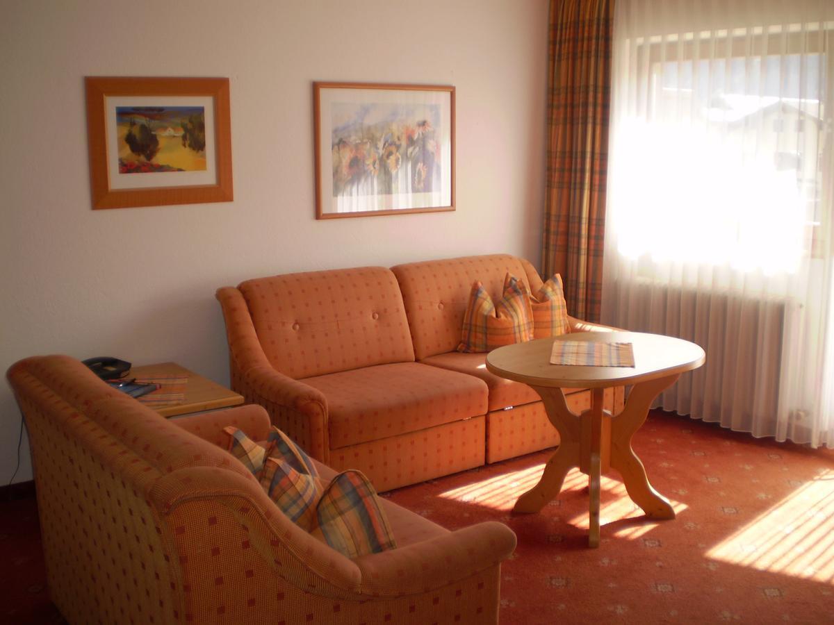צל אם צילר Apart Hotel Garni Strasser מראה חיצוני תמונה