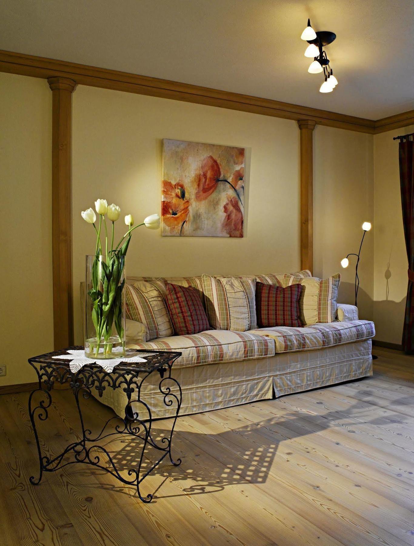 צל אם צילר Apart Hotel Garni Strasser מראה חיצוני תמונה
